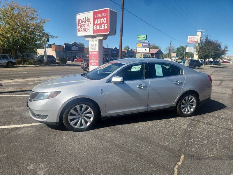 2014 Lincoln MKS