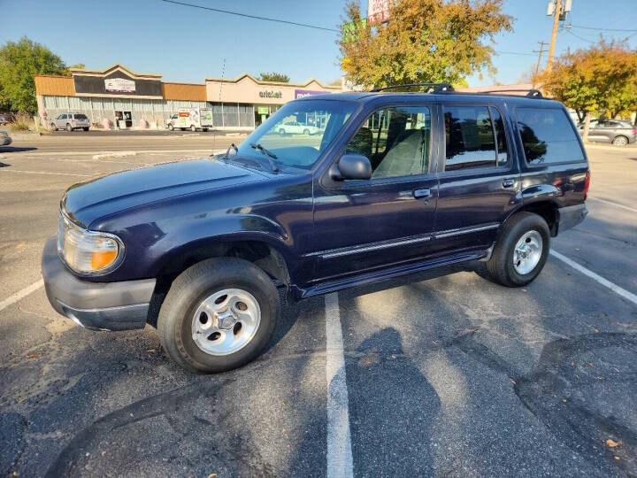1999 Ford Explorer