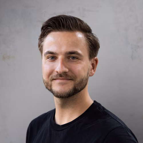 Philipp Lage