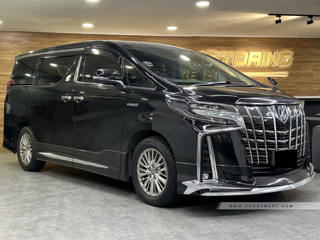 Toyota Alphard Hybrid 2.5A SR C-Package Moonroof (COE till 11/2032)