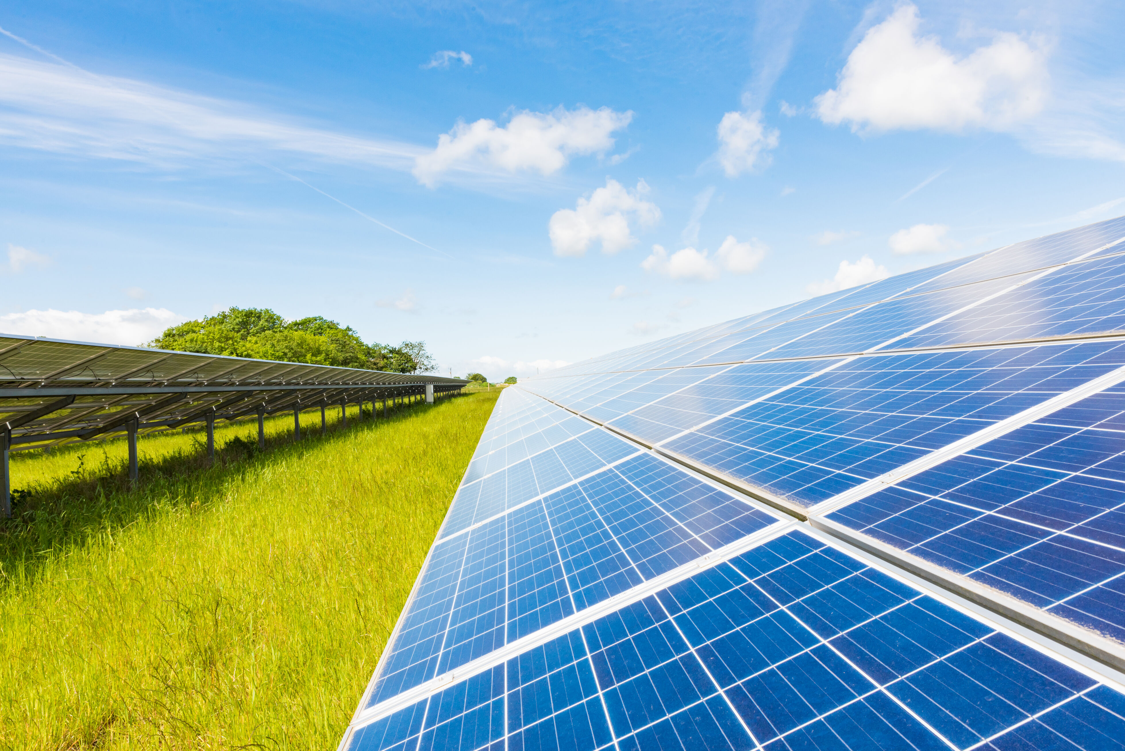 [background image] image of aerial view over popular travel destination 3