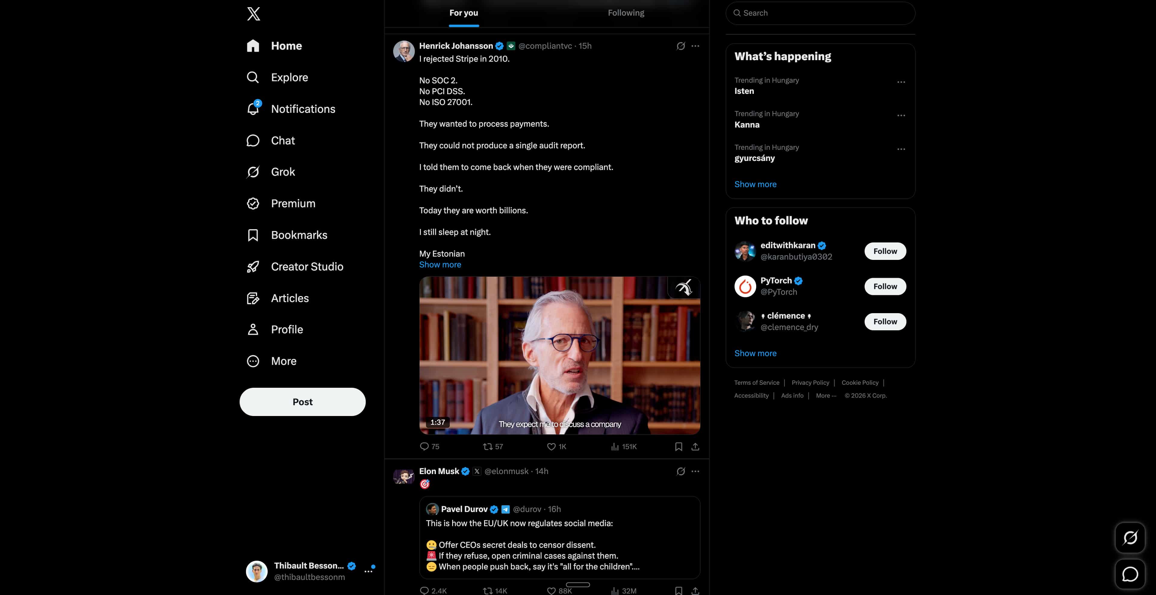 Icono de X y Twitter con símbolo de búsqueda representando optimización de SEO en Twitter para visibilidad y autoridad