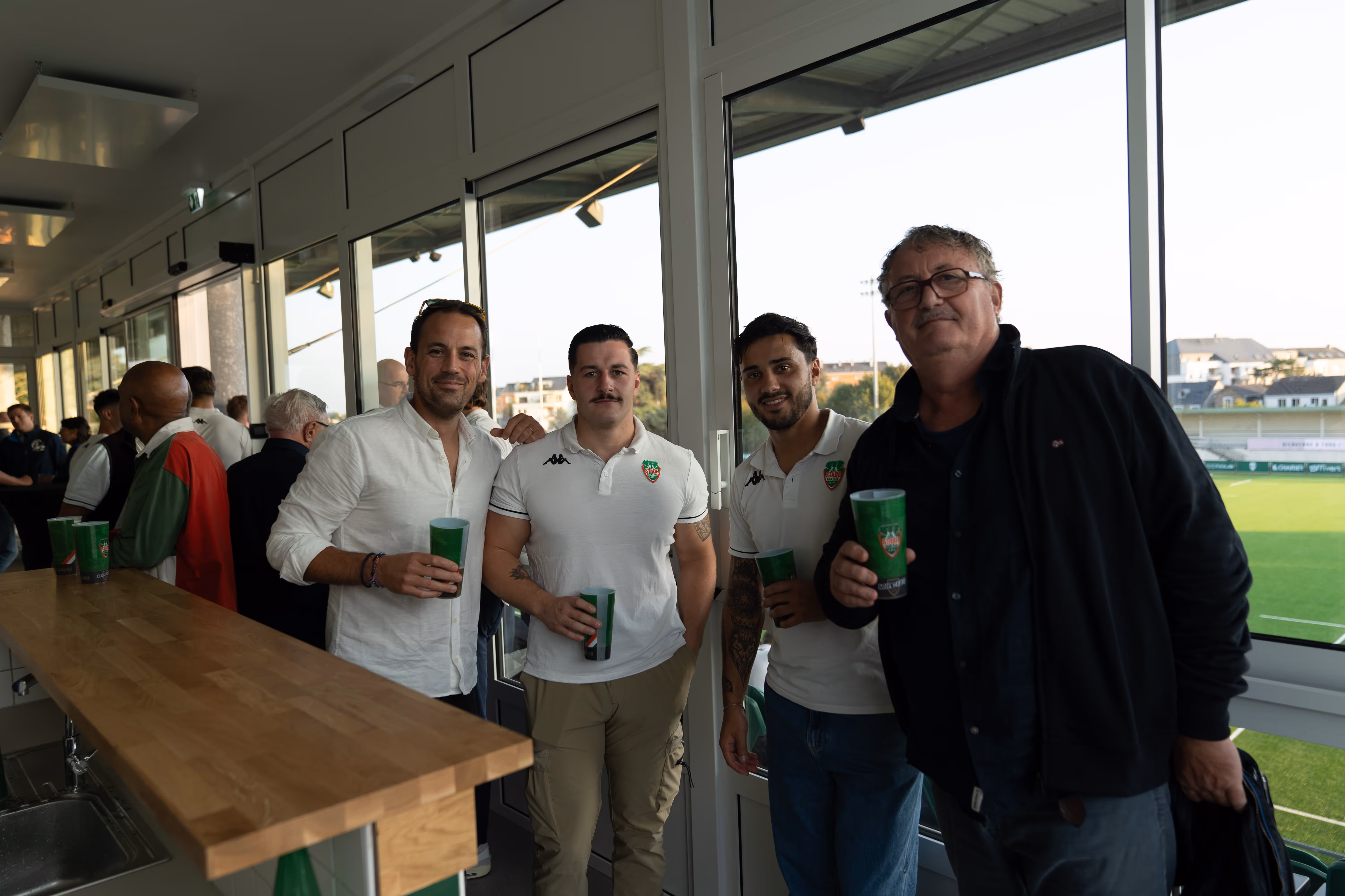 Invités réunis lors d’une réception privée au Stade Nantais.