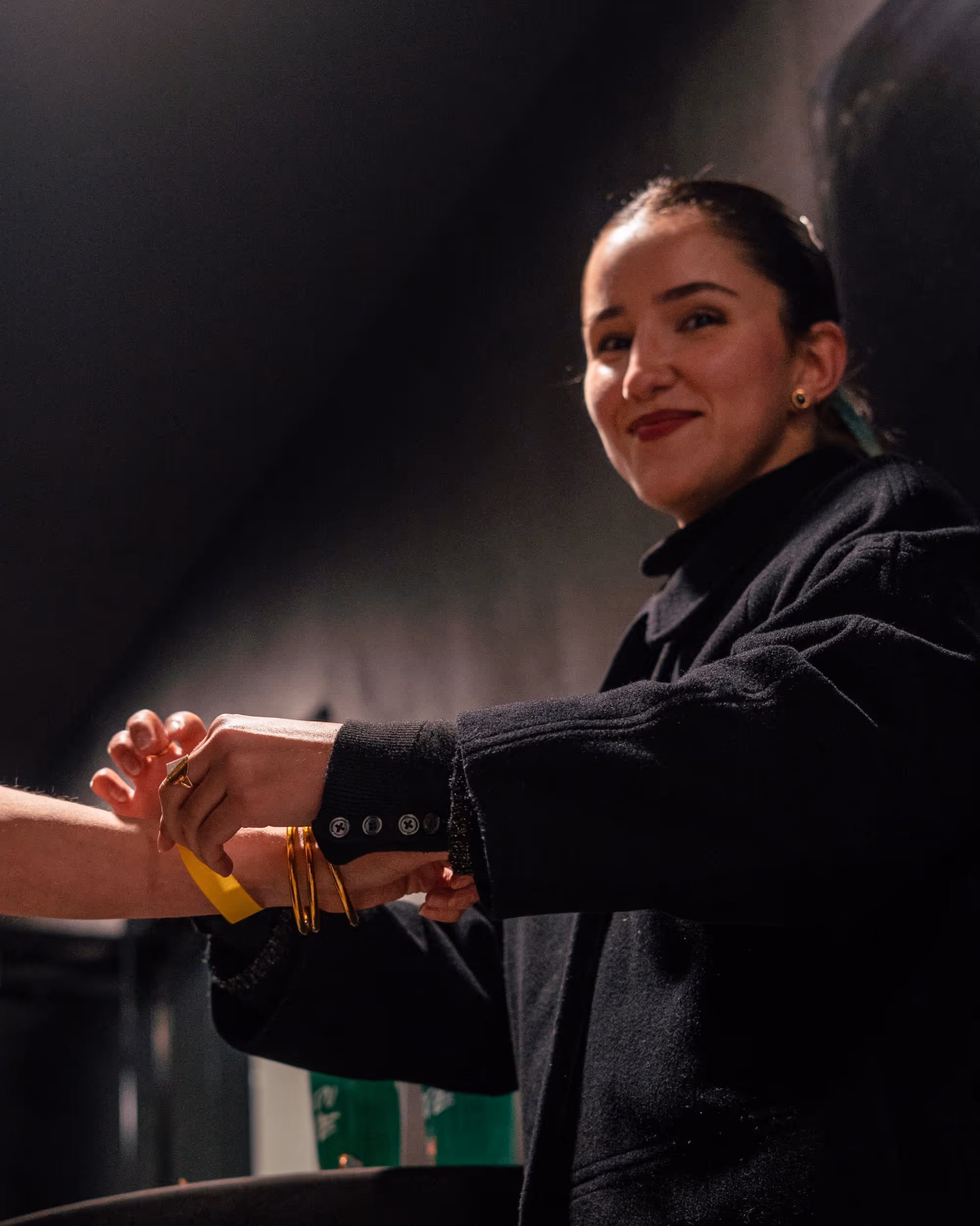 Portrait d'une jeune femme au Stade Nantais.