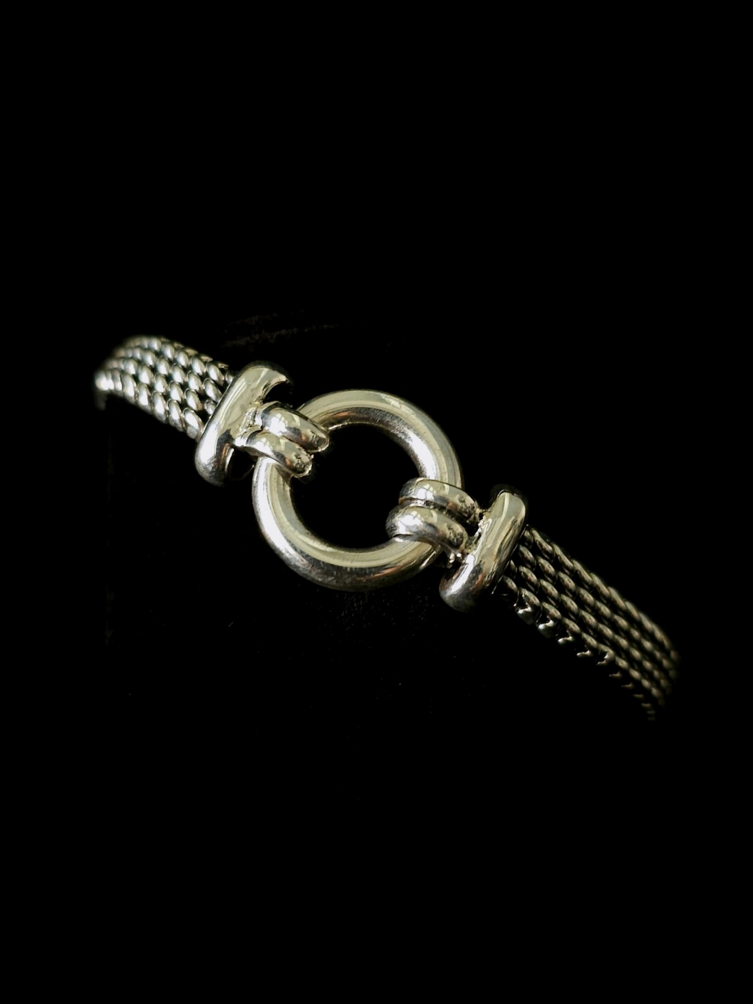 Sterling silver mesh bracelet with a round ring clasp