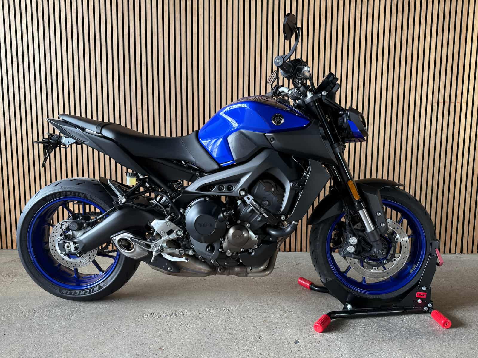 Yamaha MT-09