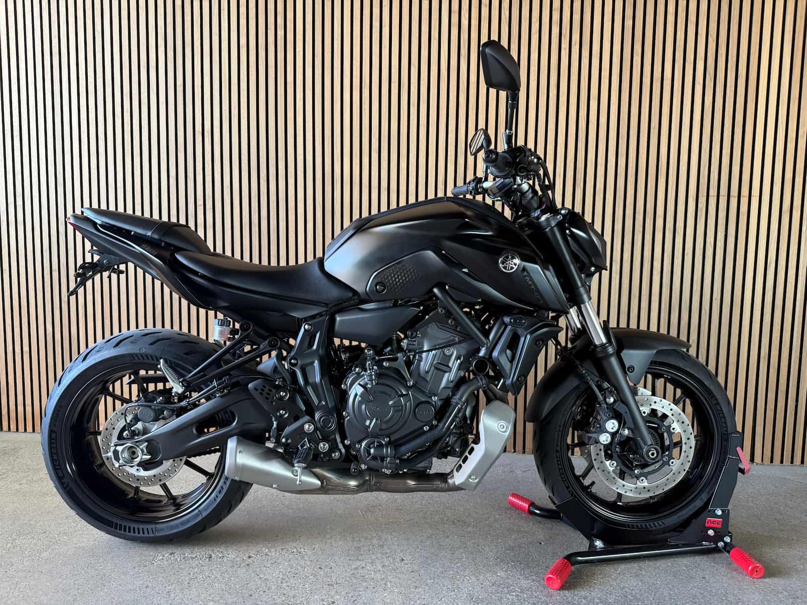 Yamaha MT-07 