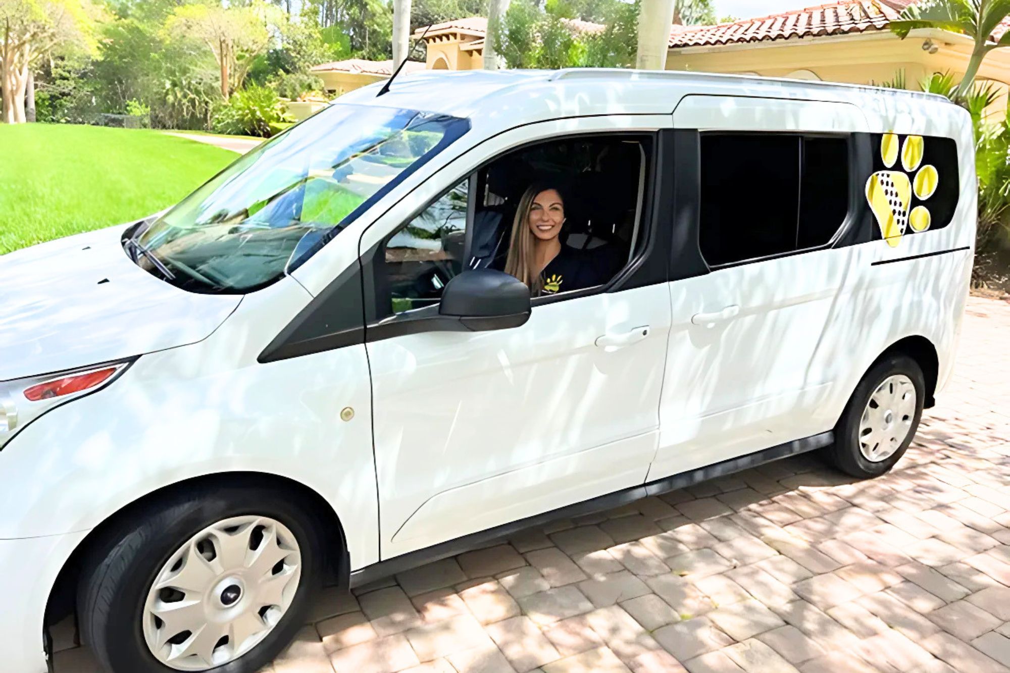 DeAnna Andrews, founder of The Pet Taxi