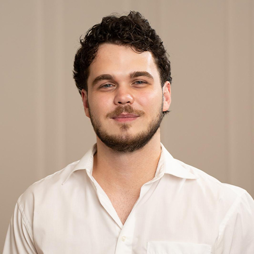 Maxim Knöfel