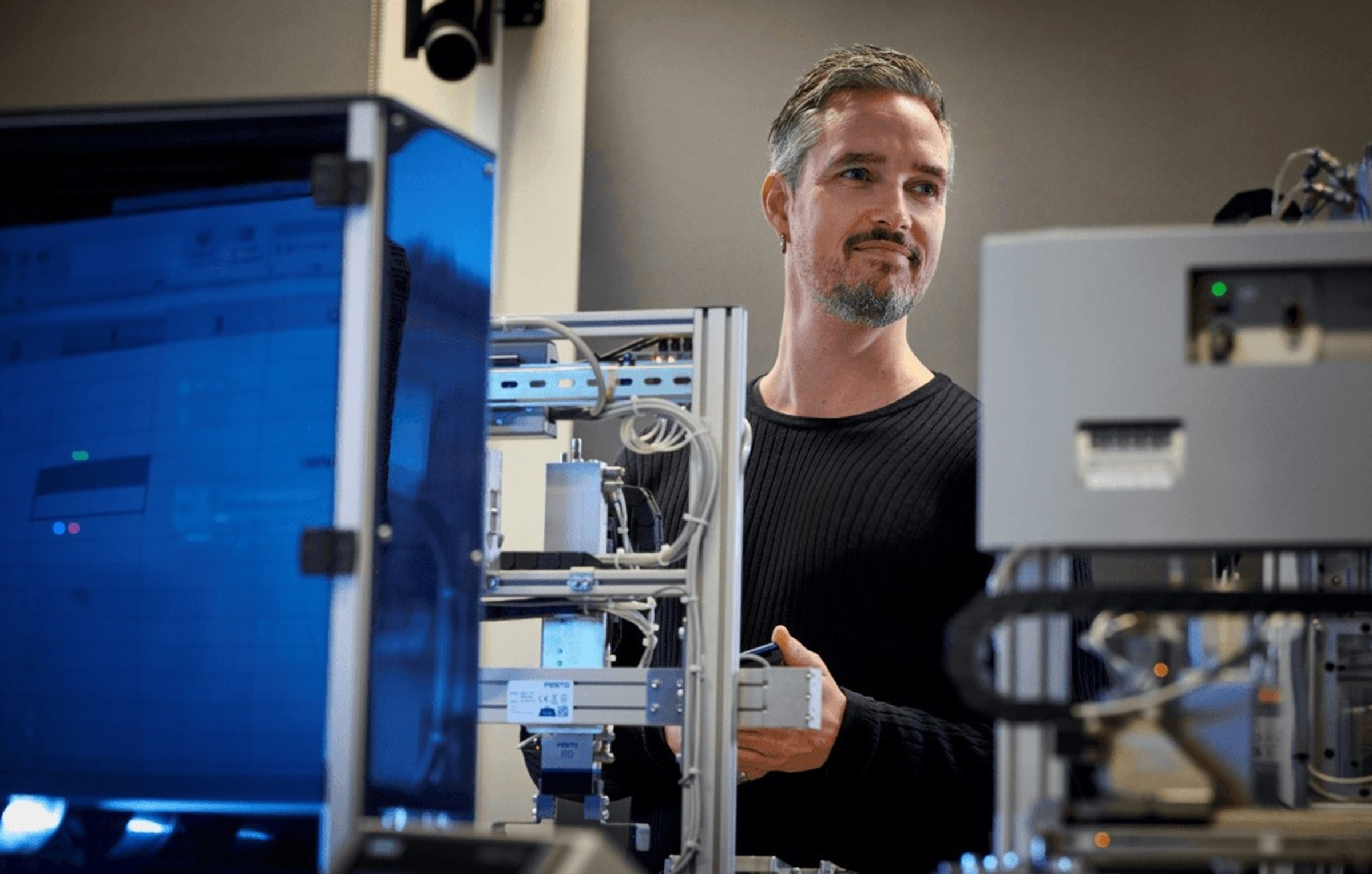 [headshot] image of customer for an insurance agency & company