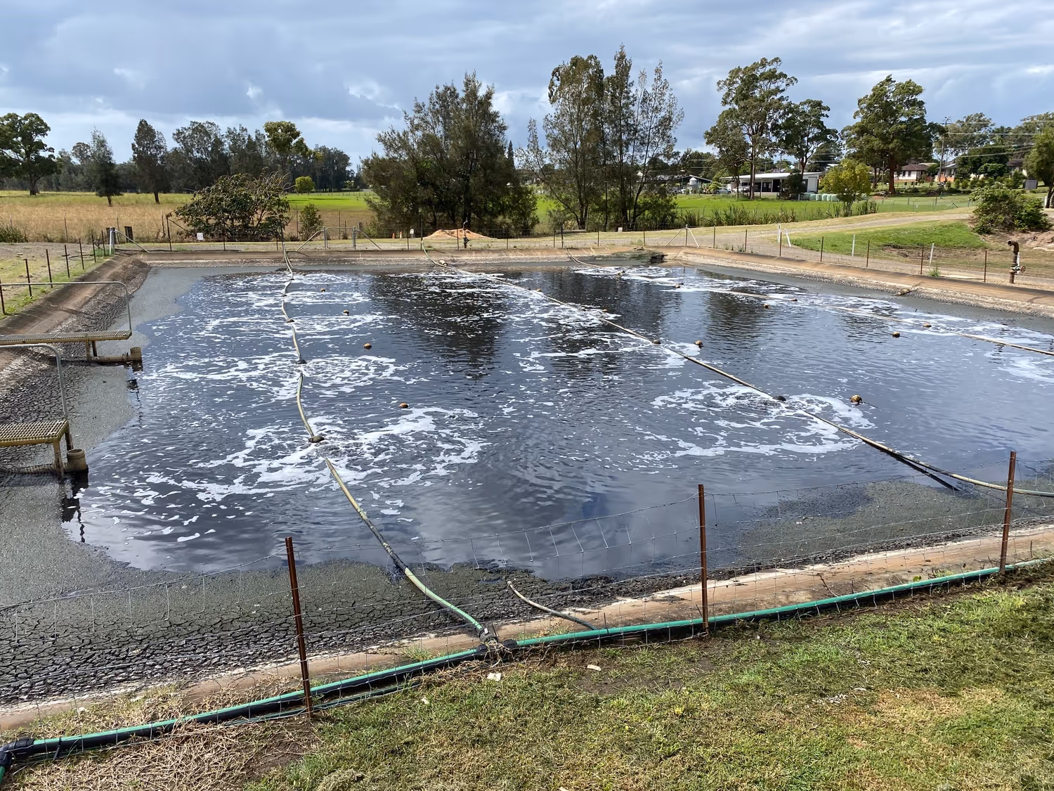 Energy-efficient aeration system maintaining wastewater treatment performance.