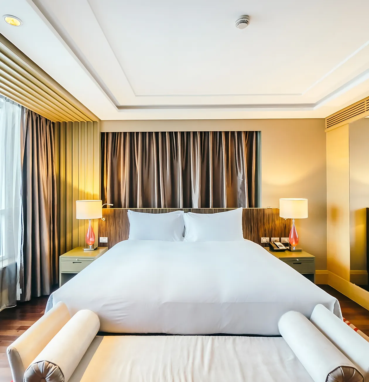 Home-one-experience-image-one