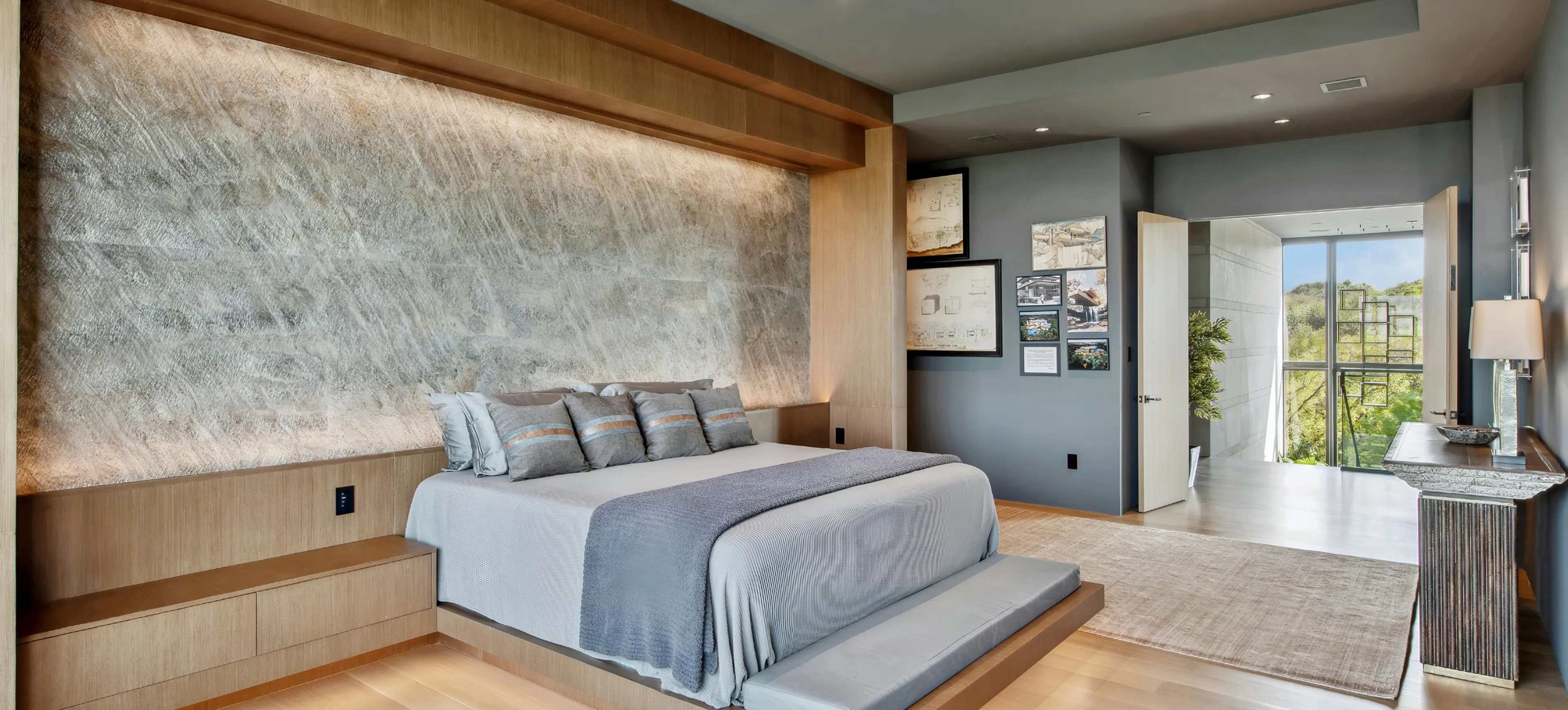 Room-page-banner-image