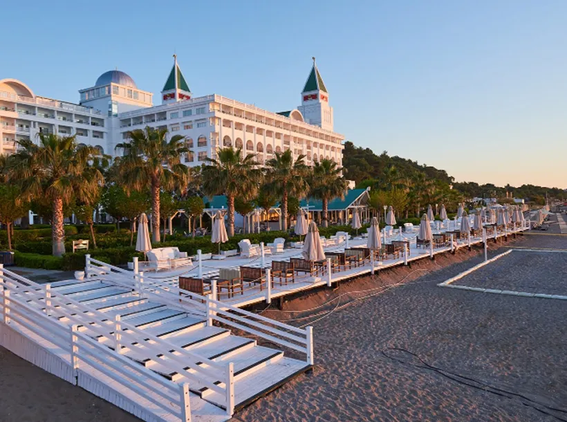 Contact-get-in-touch-image-one