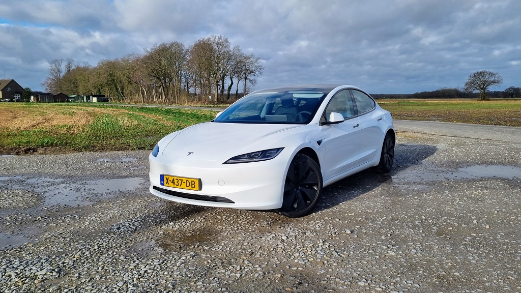 Tweedehands elektrische auto controleren voor aankoop