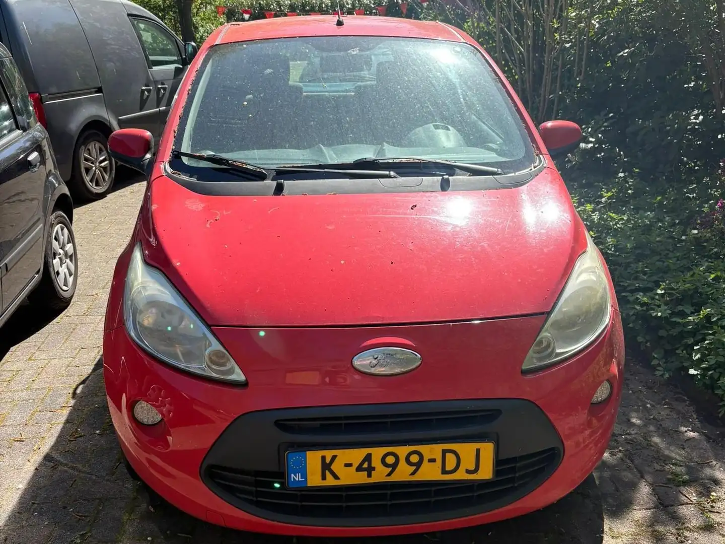 Ford Ka waarvan openbare voertuiggegevens via de RDW-kentekencheck worden gecontroleerd