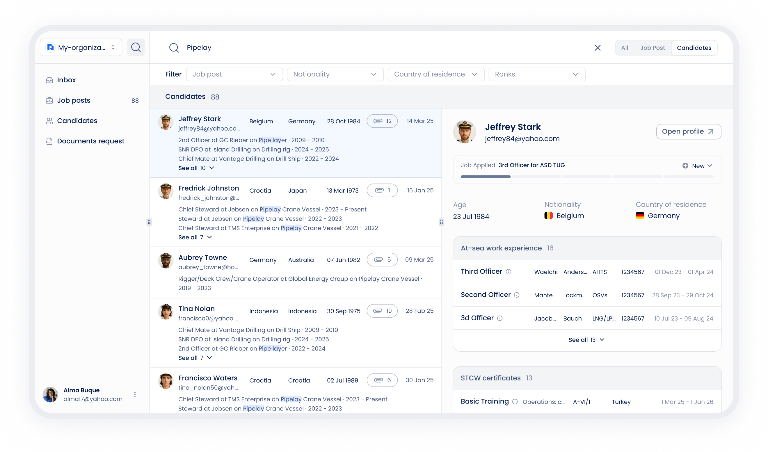 Preview of the search in the Sterndesk app. Several candidates are highlighted, showing their experience in the maritime sector.