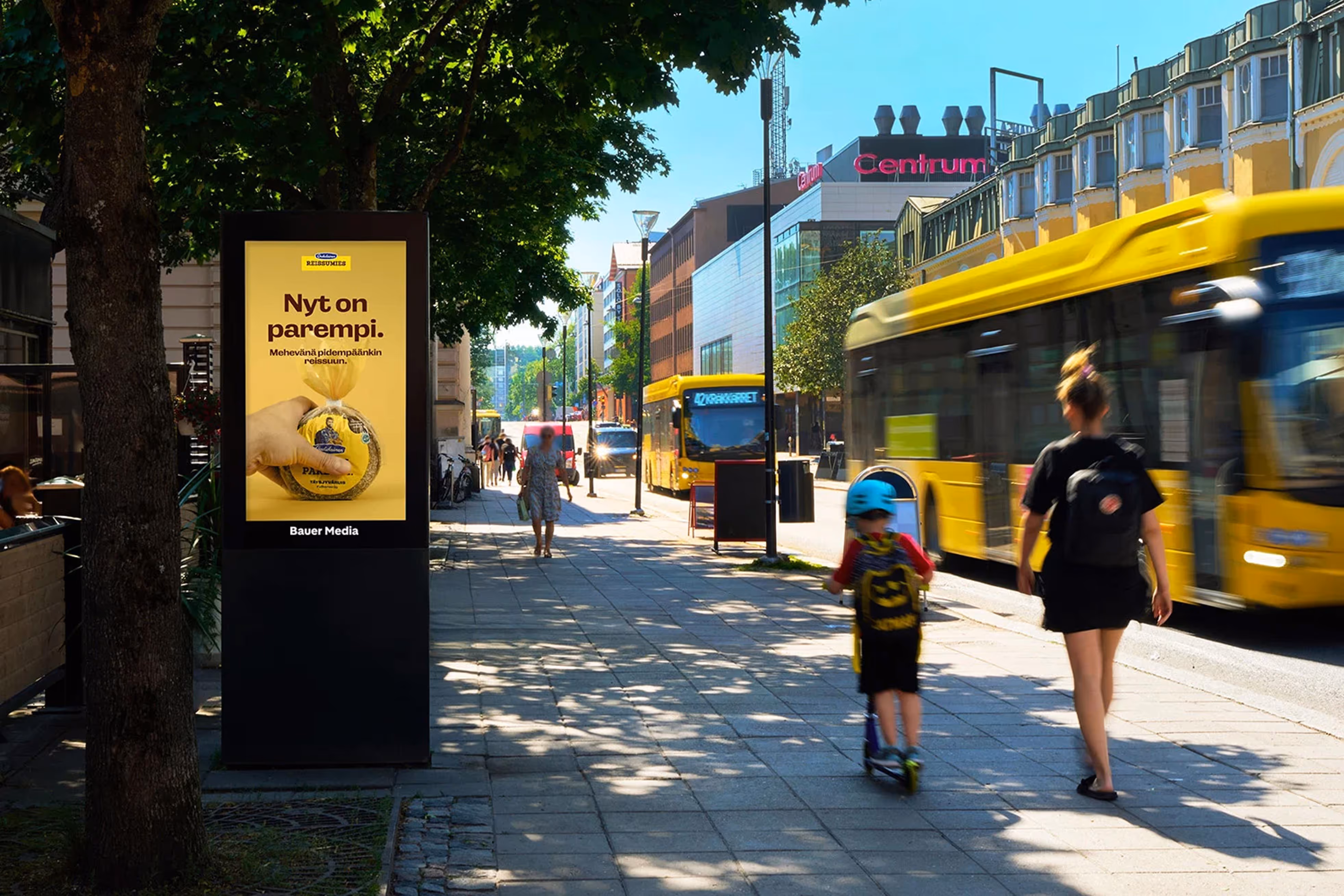 Ulkomainos kadunvarsi Turku