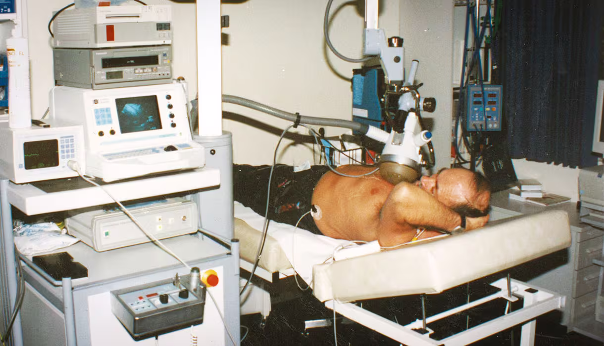 STORZ Medical Modulith SLC used for the first cardiac shock wave therapy treatment, 1999