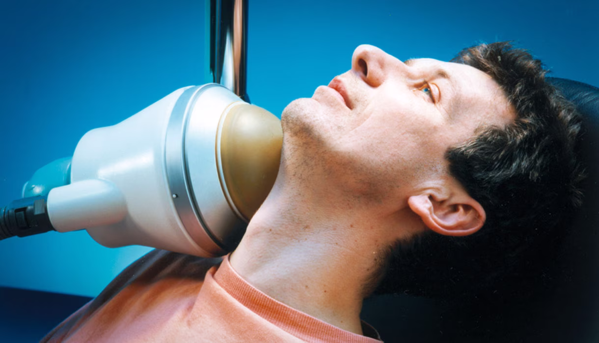 STORZ Medical Minilith SL1 device used for the first non-invasive salivary stone treatment, 1994