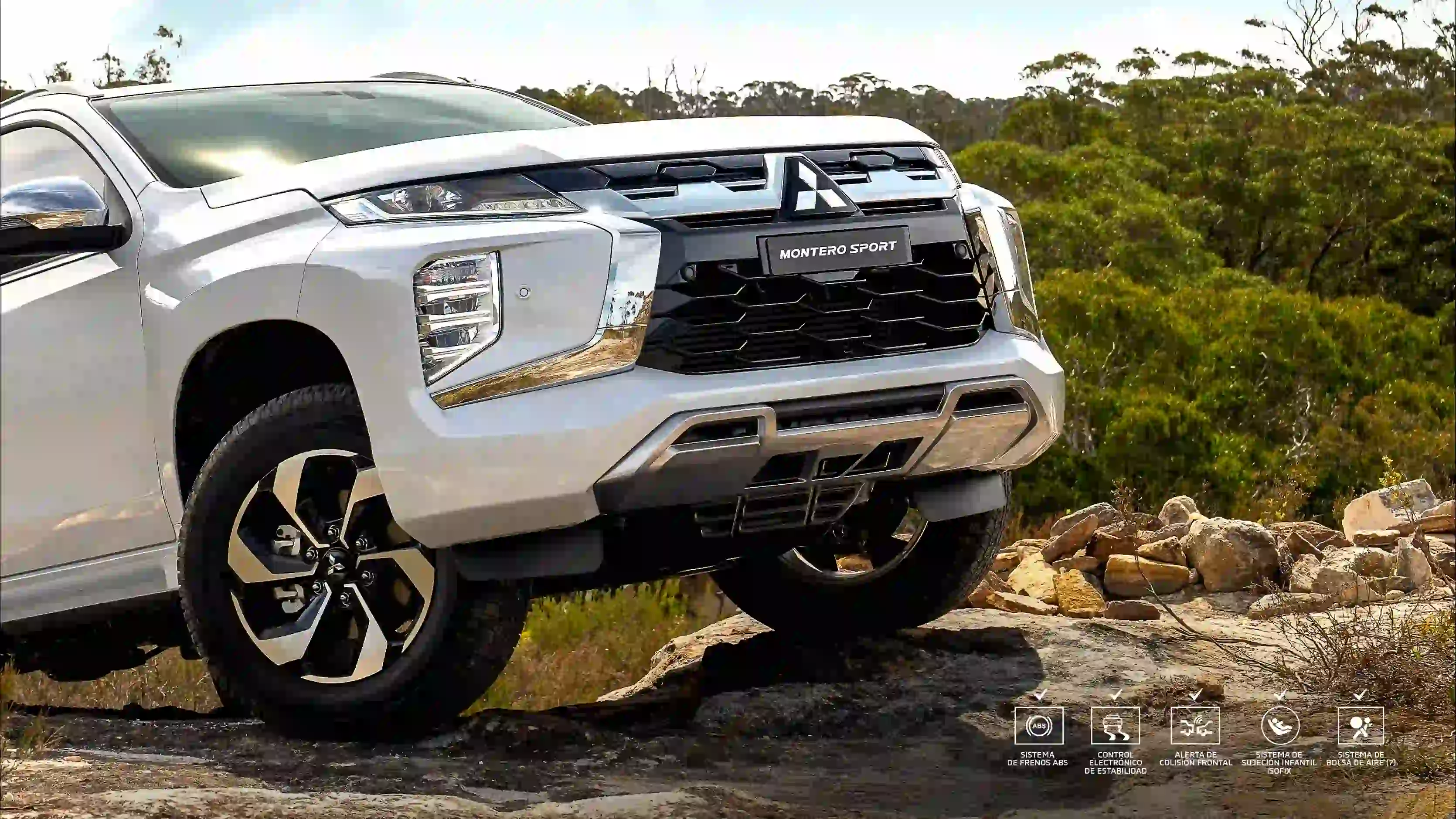 Mitsubishi Montero Sport - vista lateral