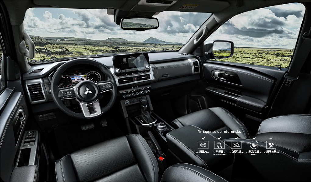 Mitsubishi L200 interior
