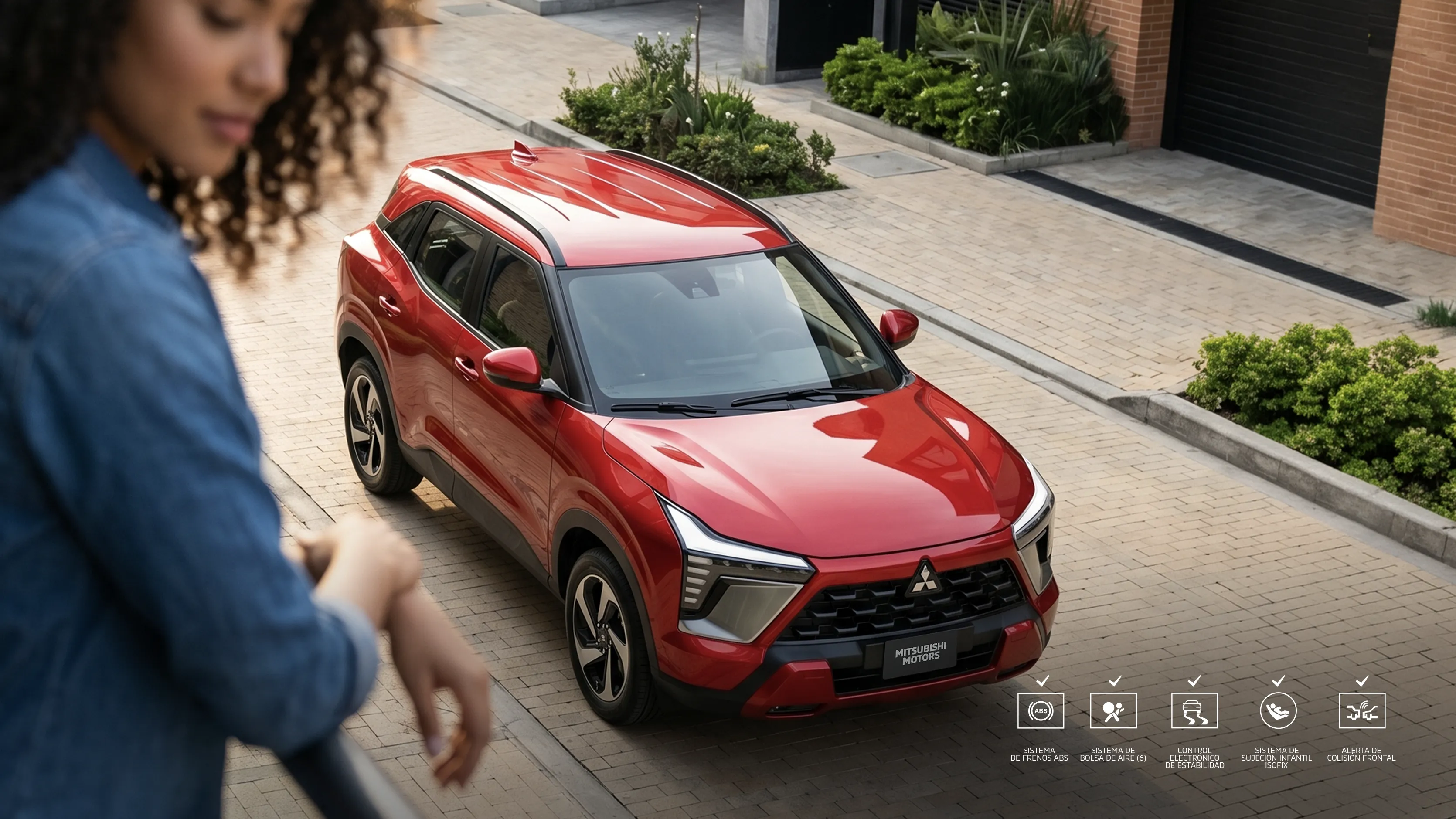 Mitsubishi Outlander Sport roja