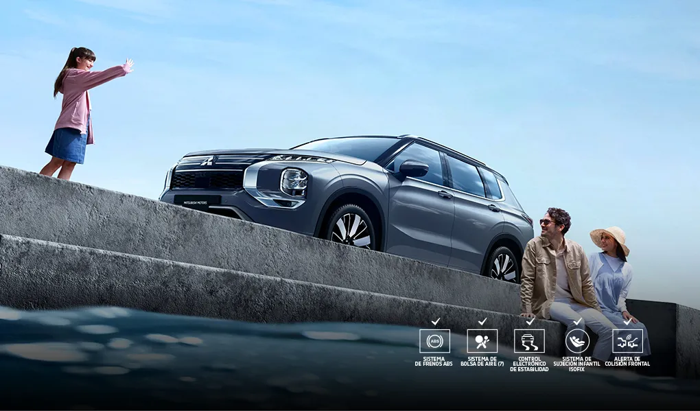 Mitsubishi All New Outlander pareja