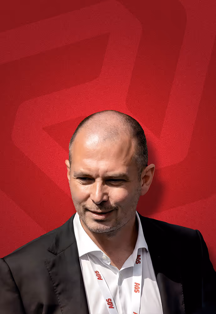 Richard Holmes Profile Picture