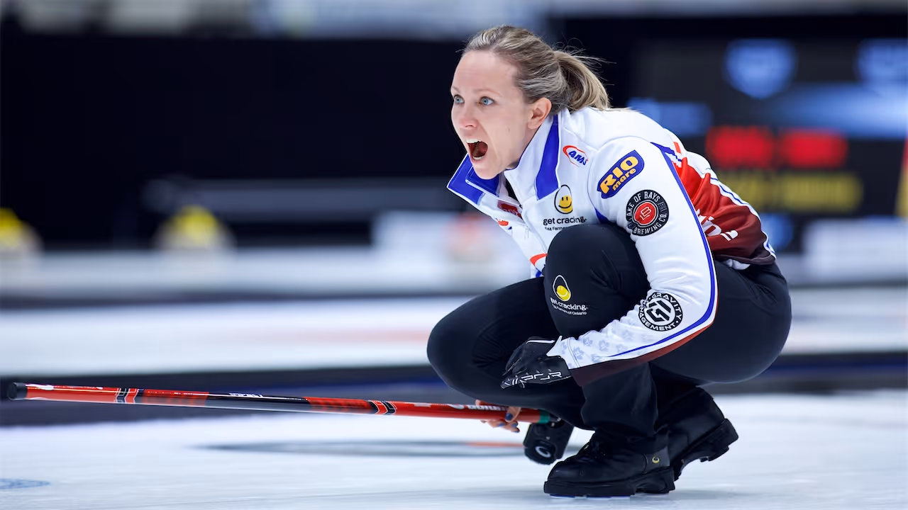 Rachel Homan sharing the extent of her eye infection at the World Women's Curling Championship