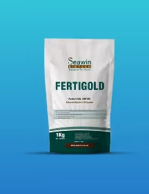 Standing pouch of Seawin Fertigold 1 kg seaweed-based biostimulant fertilizer on a gradient blue background.