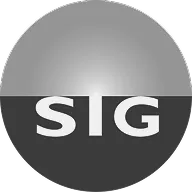 Logo de SIG Genève avec le texte SIG en blanc sur un cercle bicolore gris clair et gris foncé.