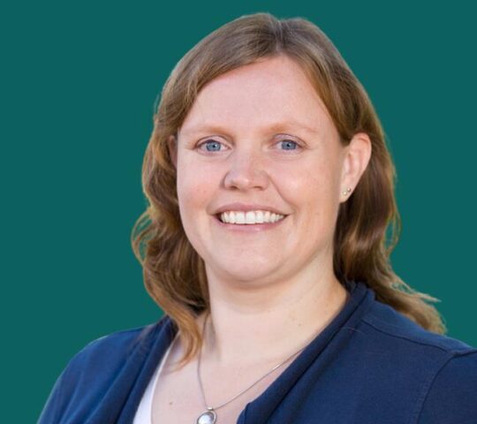 [headshot] image of customer (for a construction company)