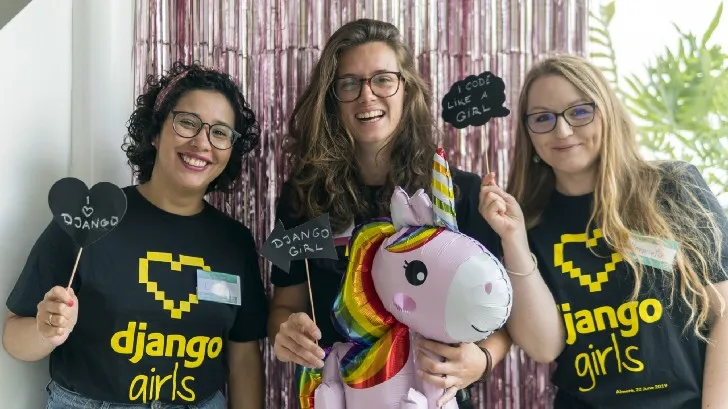 Cupcakes, Code & Unicorns