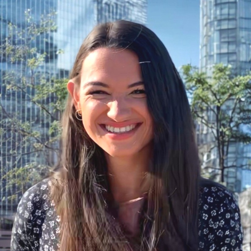 Portrait de Marion Goazempis, Head of Marketing de Rosaly