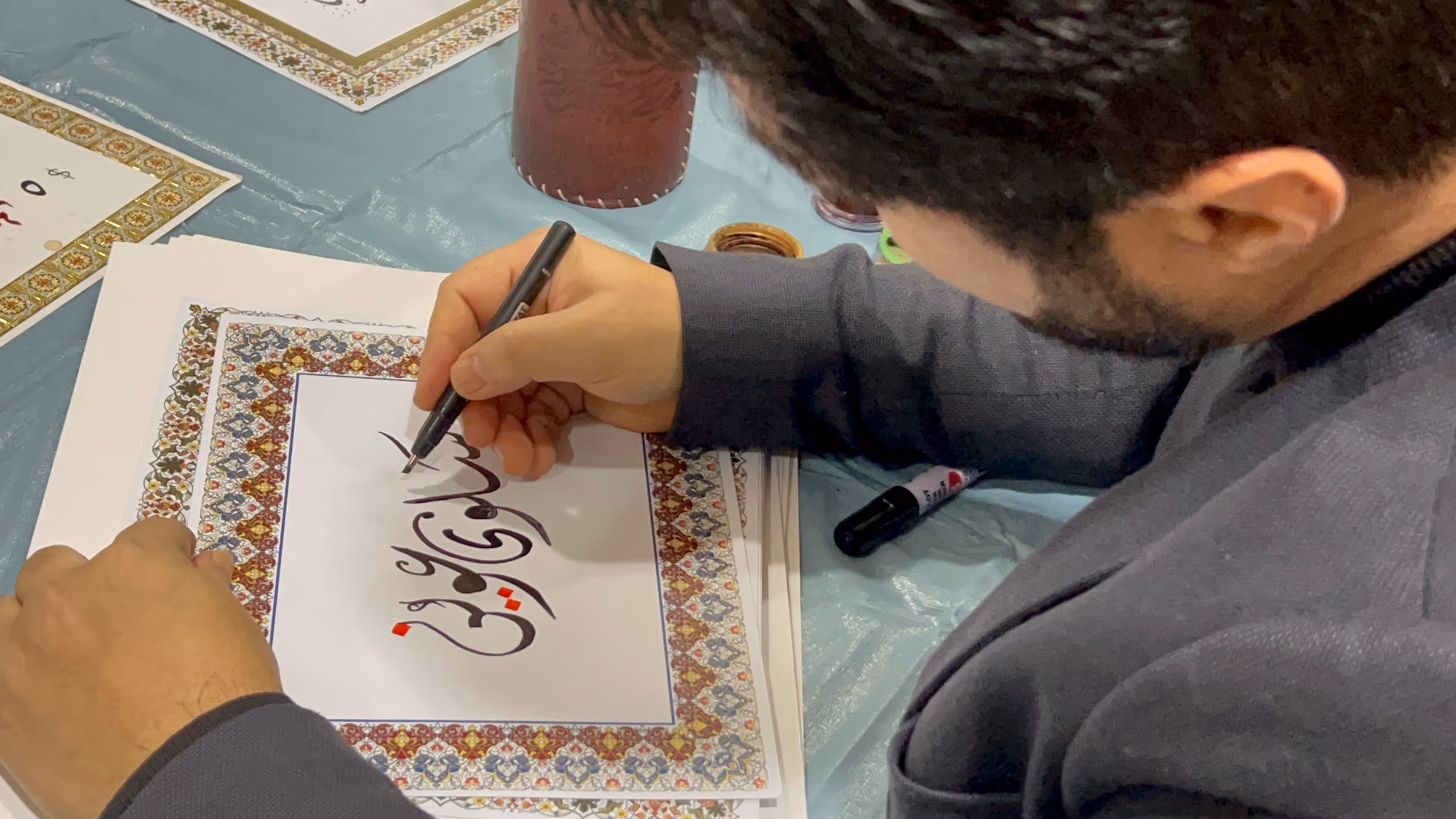 Community members connecting at an SSM-MAW interfaith dialogue event in Québec