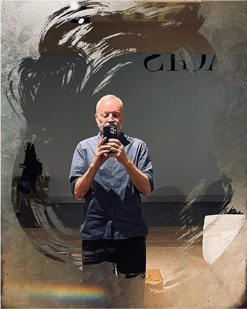 follow @george.glenn