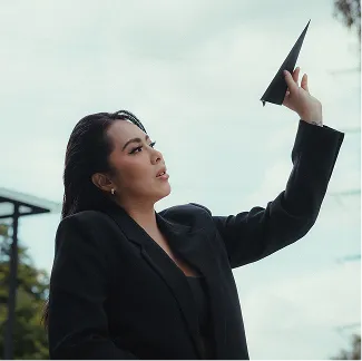 Portrait of Cristina Loo,International trade consultant and founder of Importex Corporation 03