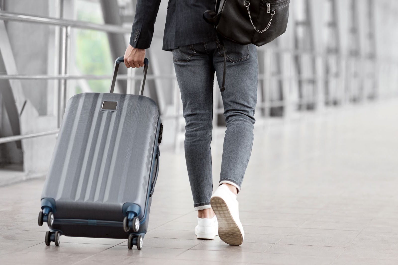 Maximize Travel Rewards with This Smart Two-Card Strategy for Frequent Flyers