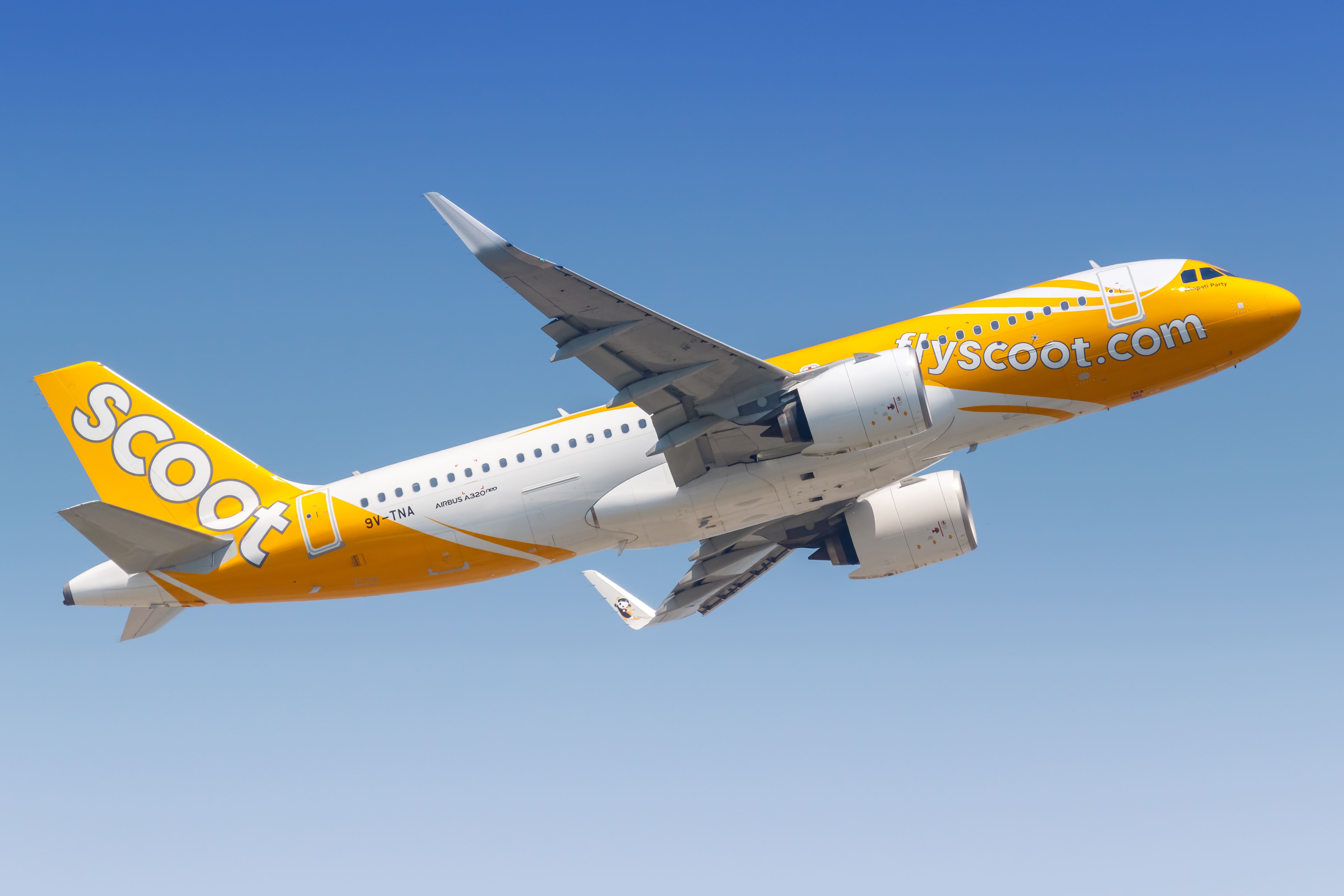 Scoot Flight Attendant Jailed for Stealing Thousands on Hundreds of Flights