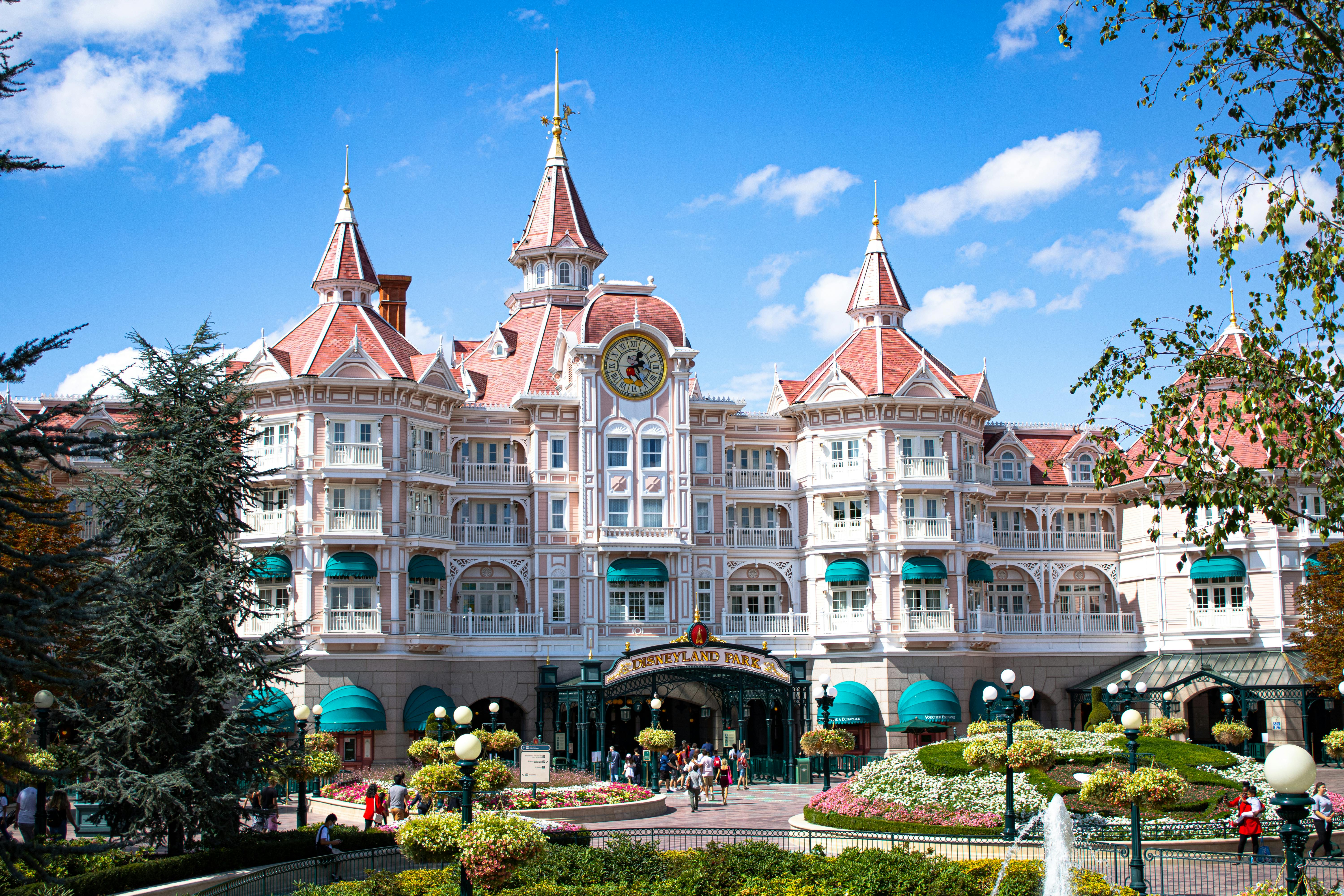 Disney world has recently announced significant hotel discounts in 2026 -How to save big