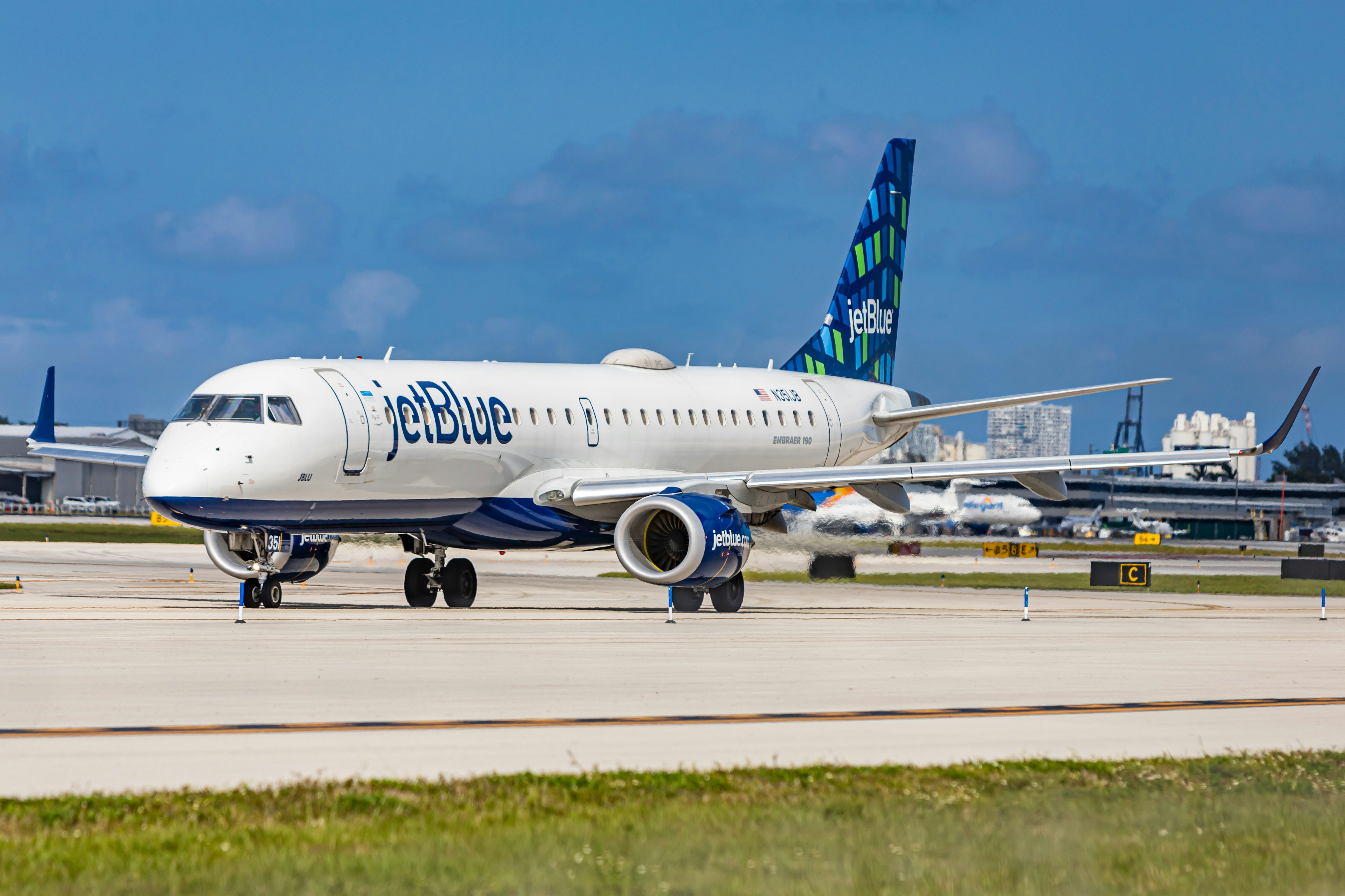 JetBlue Rolls Out a New TrueBlue Points Sale: Is a 125% Bonus Actually a Smart Buy?