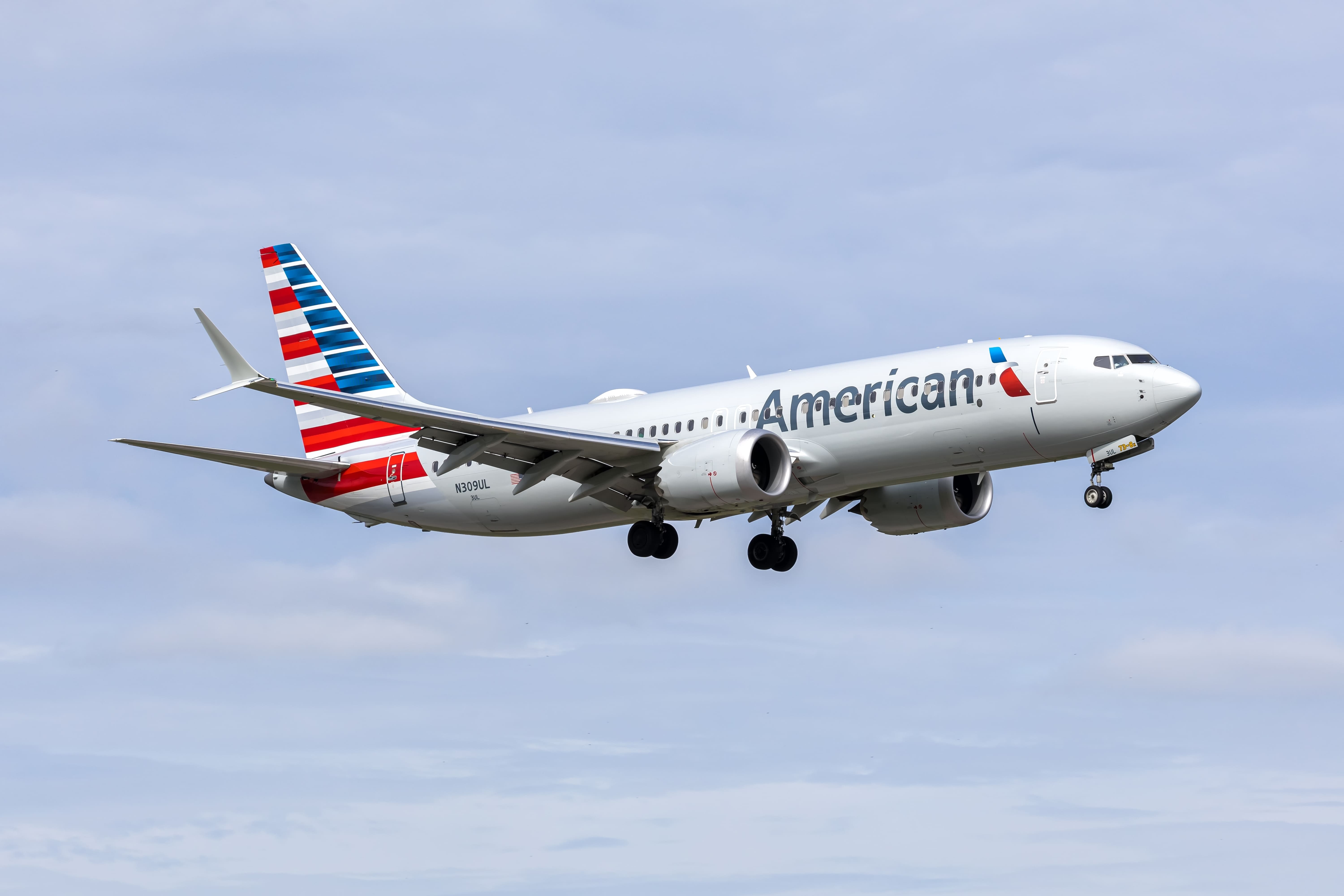 American Airlines Faces Major Catering Issues at London Heathrow