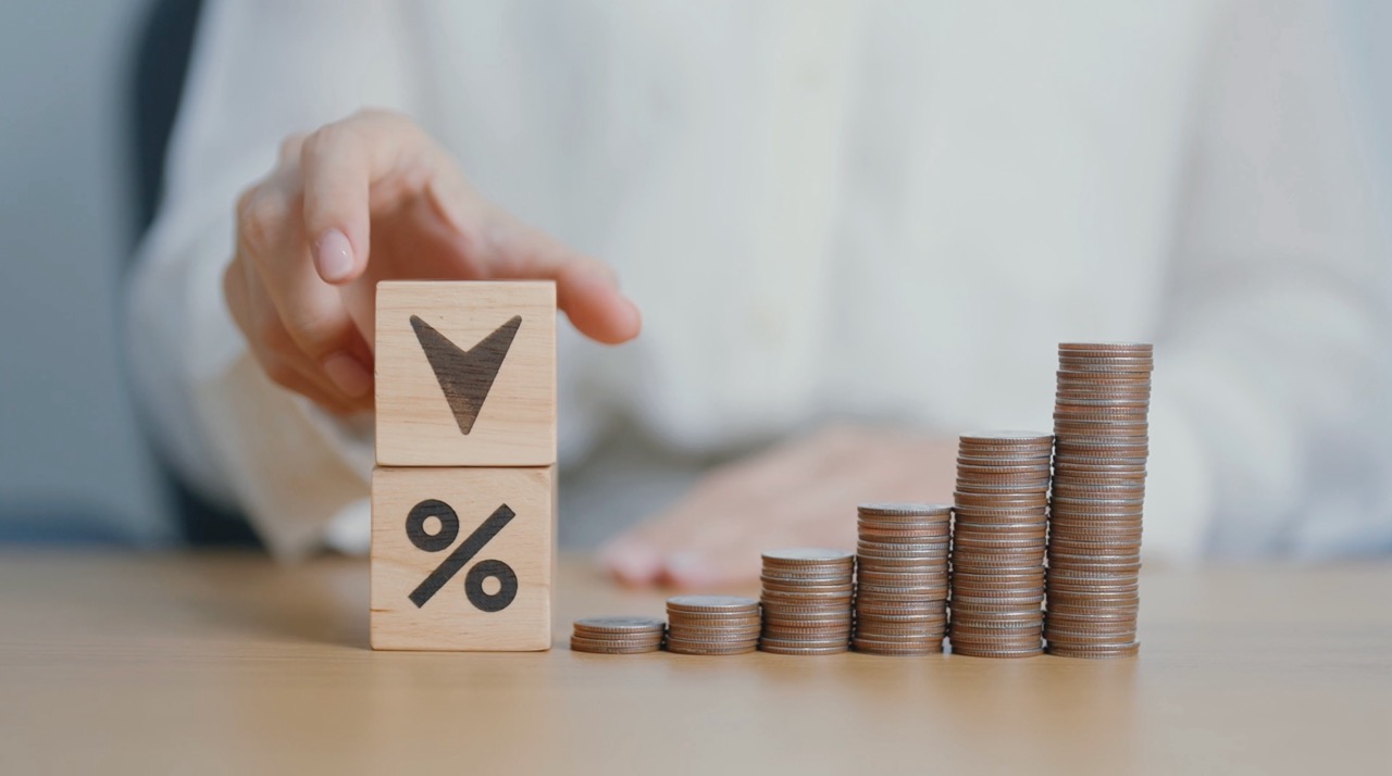 INTRO 0% APR Cards ➜