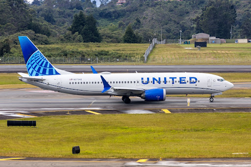 A United Airlines Flight Crew is Allegedly Antisemitic, say 65 Jewish Passengers. The Court Dismissed the Claim Without Saying if it was True