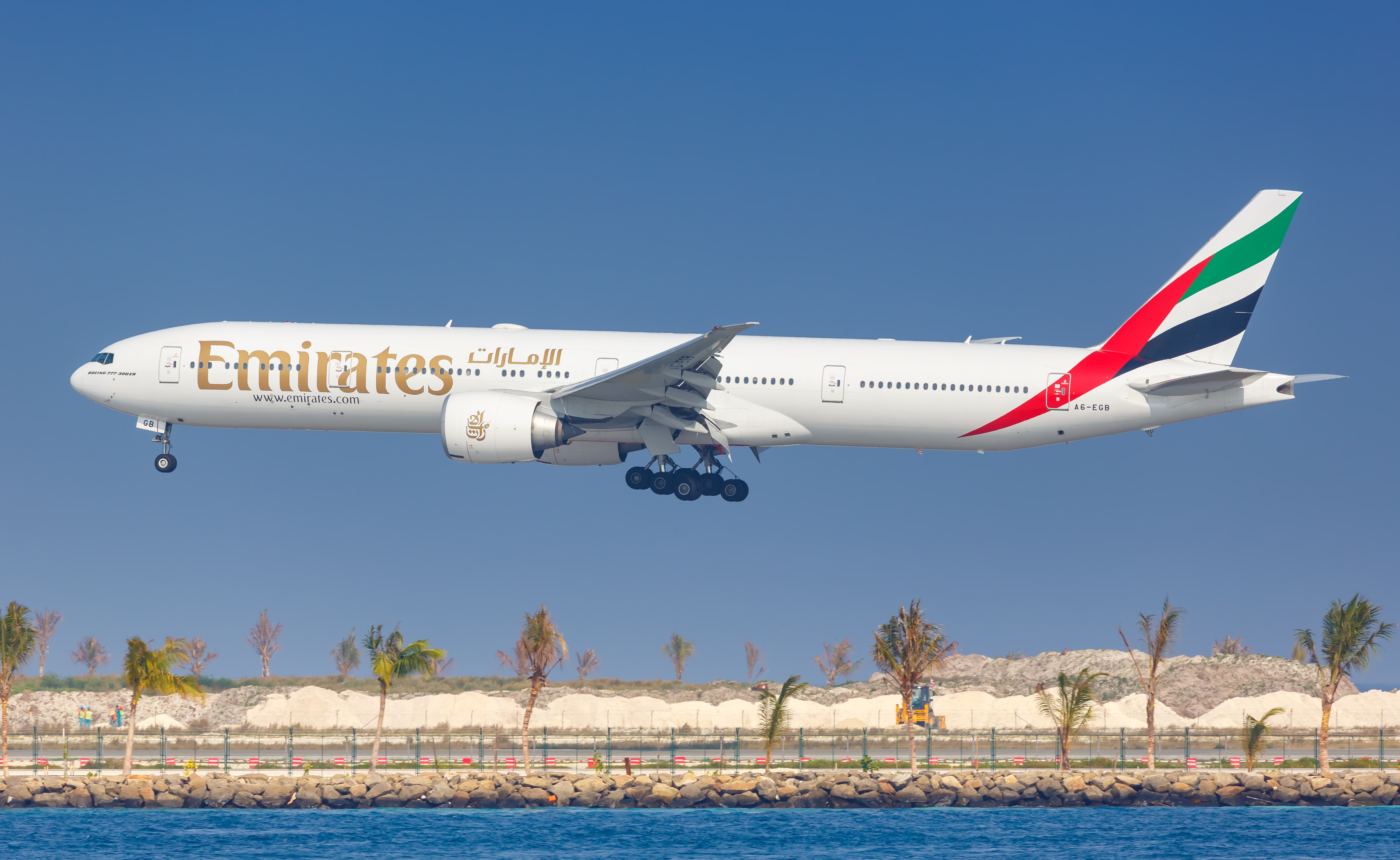A Moment at JFK Airport: What Really Happened When an EL AL 777 Almost Ran Out of Fuel on Approach