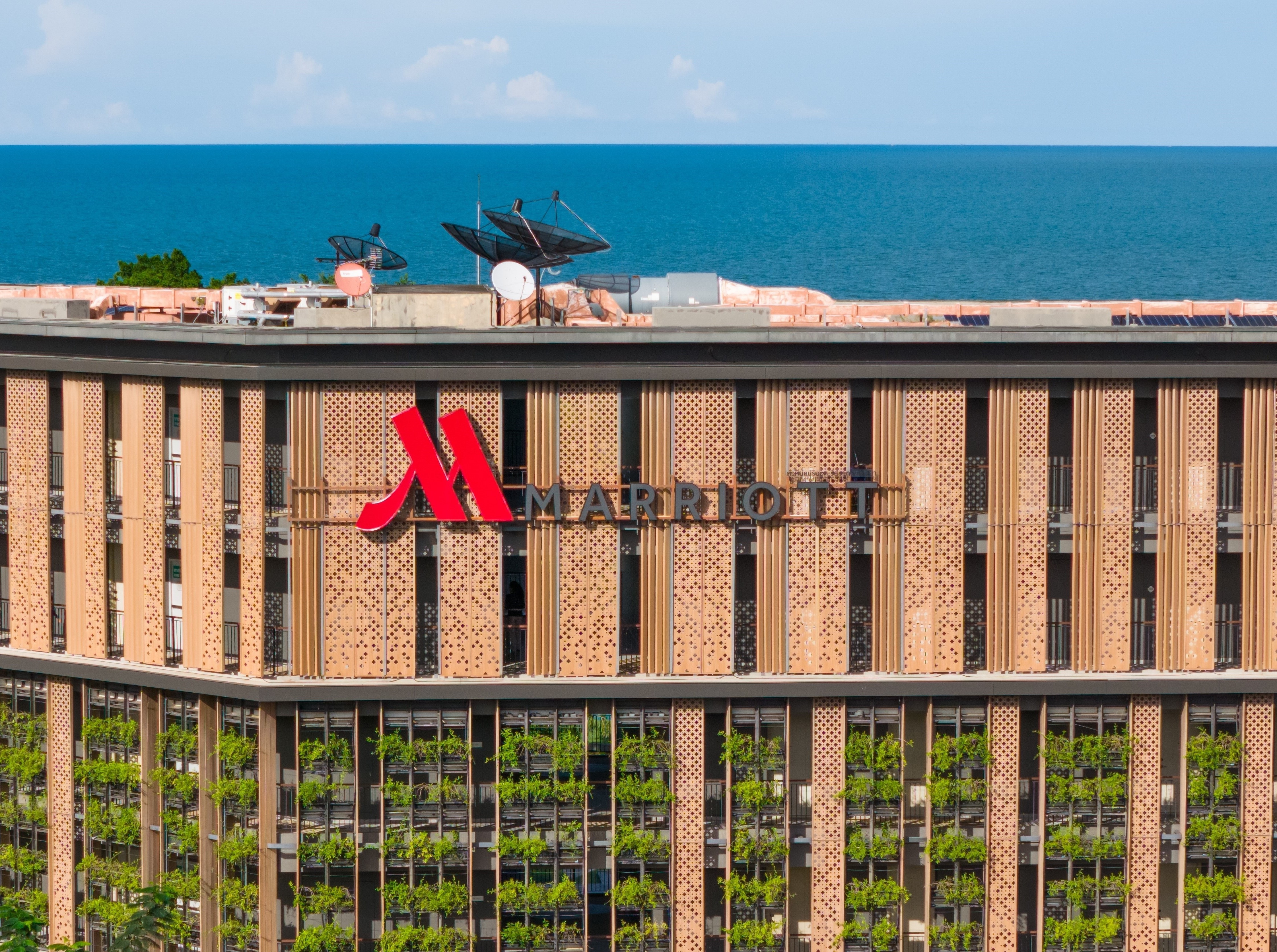 A Traveler Spent 212,000 Marriott Bonvoy Points On A Hotel Room The Size Of A Parking Spot