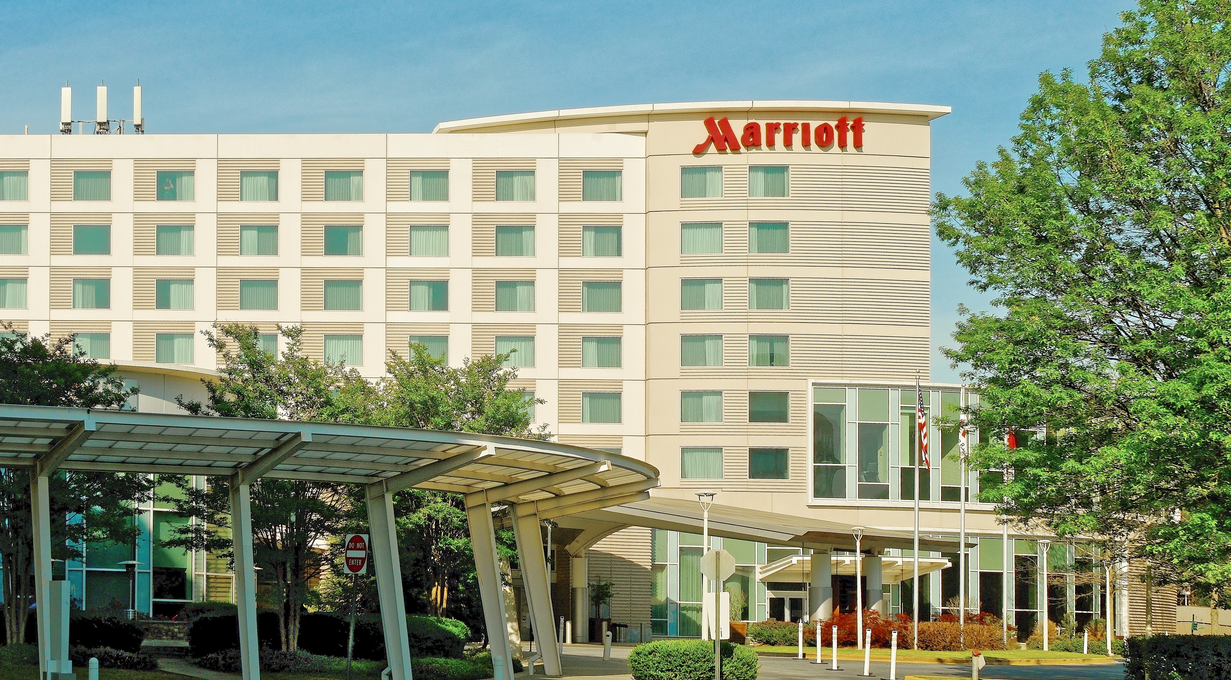 Marriott Bonvoy and Japan Airlines Just Entered a Loyalty Partnership And It's Way More Useful than Most