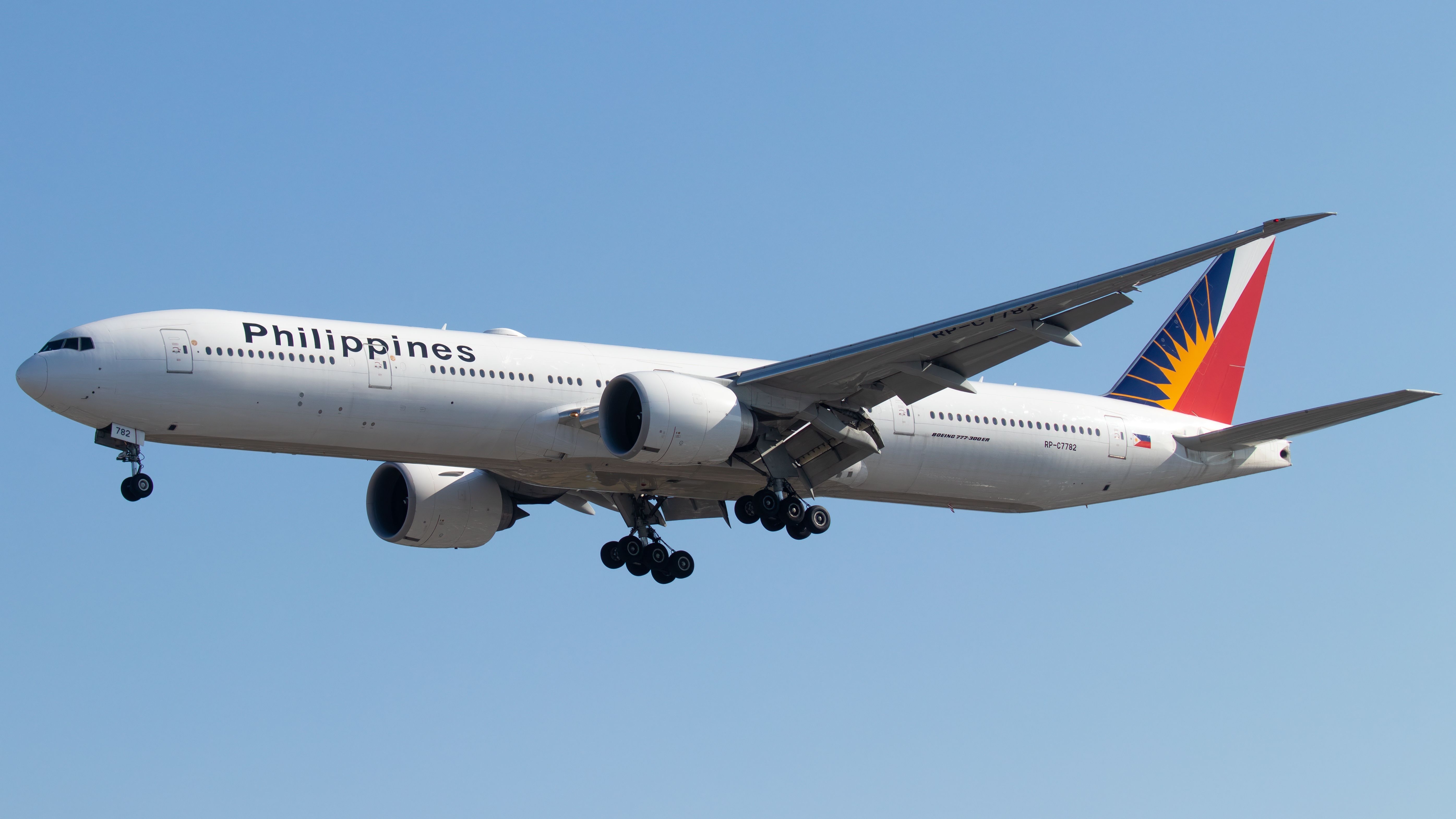 Alaska Atmos Rewards Members can now use Points to get Discounts on Philippine Airlines
