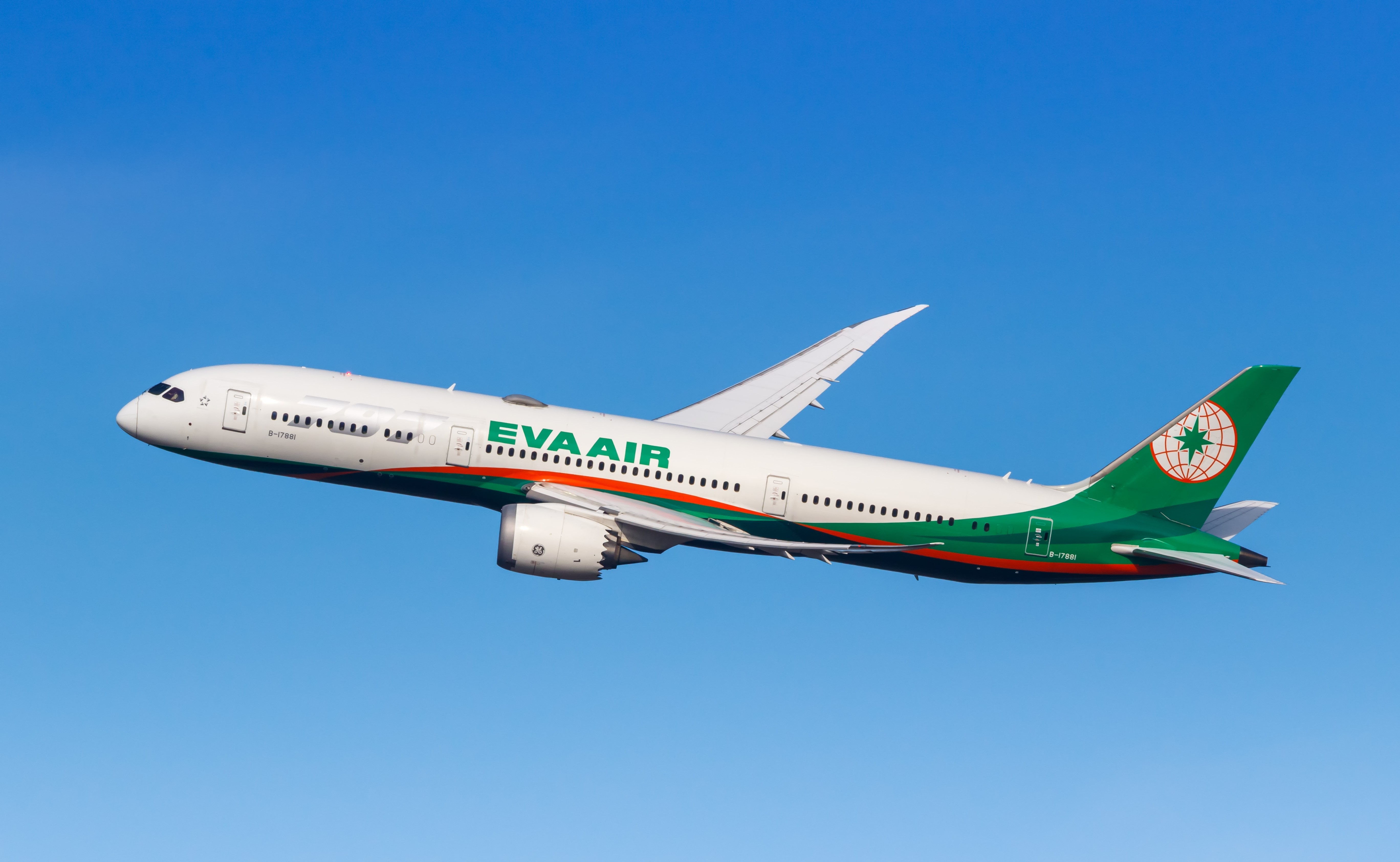 Roame Why It's A Good Thing Travel Now Supports EVA Air Miles